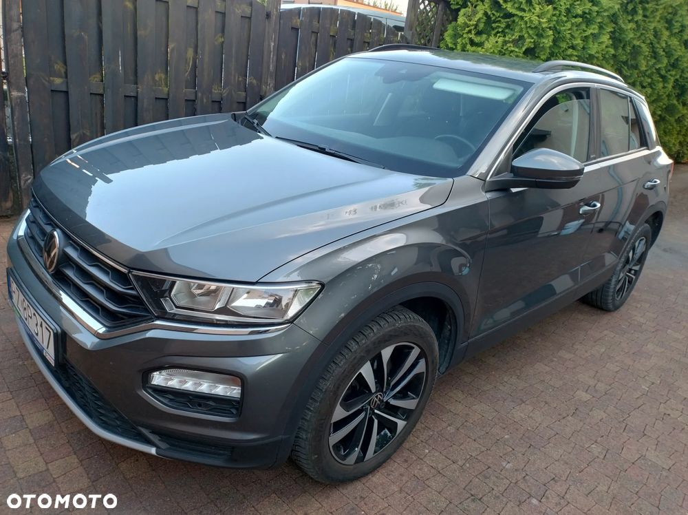 Volkswagen T-Roc - 10
