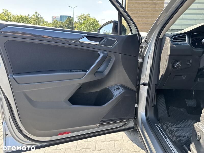 Volkswagen Tiguan Allspace 2.0 TSI 4Mot Highline DSG - 11