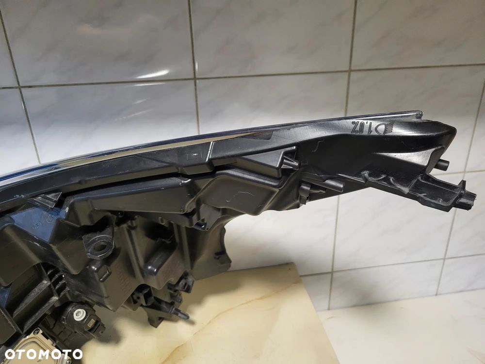RENAULT TRAFIC PIERWSZY LIFT LED PURE VISION lewa prawa - 11