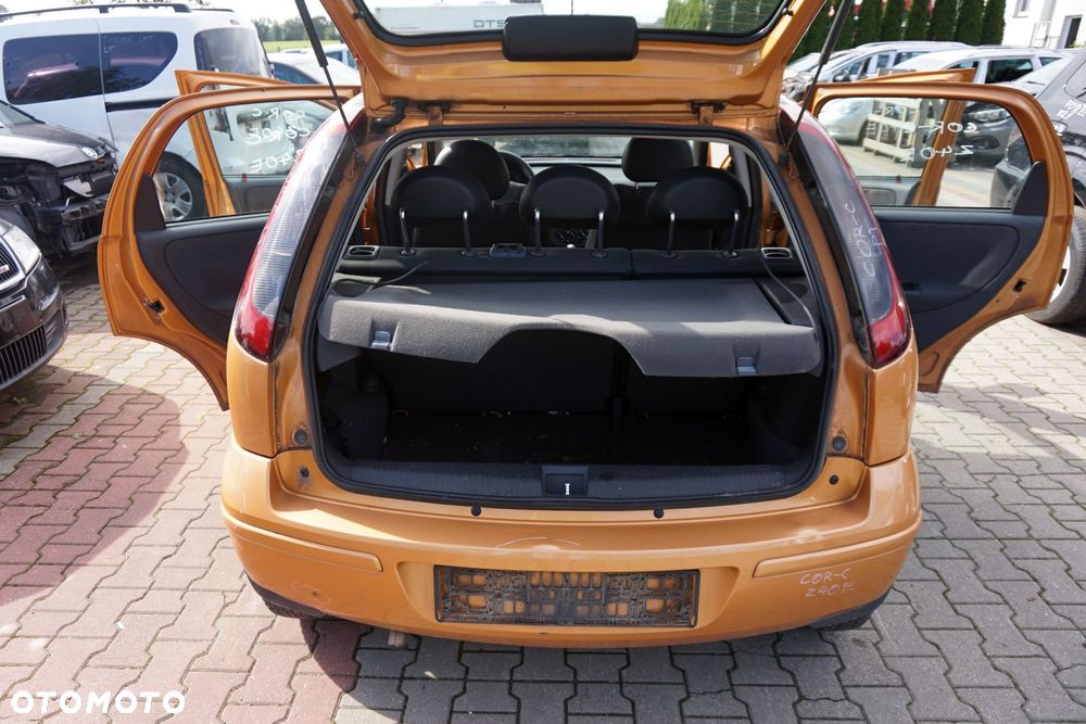 OPEL CORSA C III 5D HB 2003 Z40E 1.4 16V Z14XEP 90KM F13 374 ZŁOTY na części - 14
