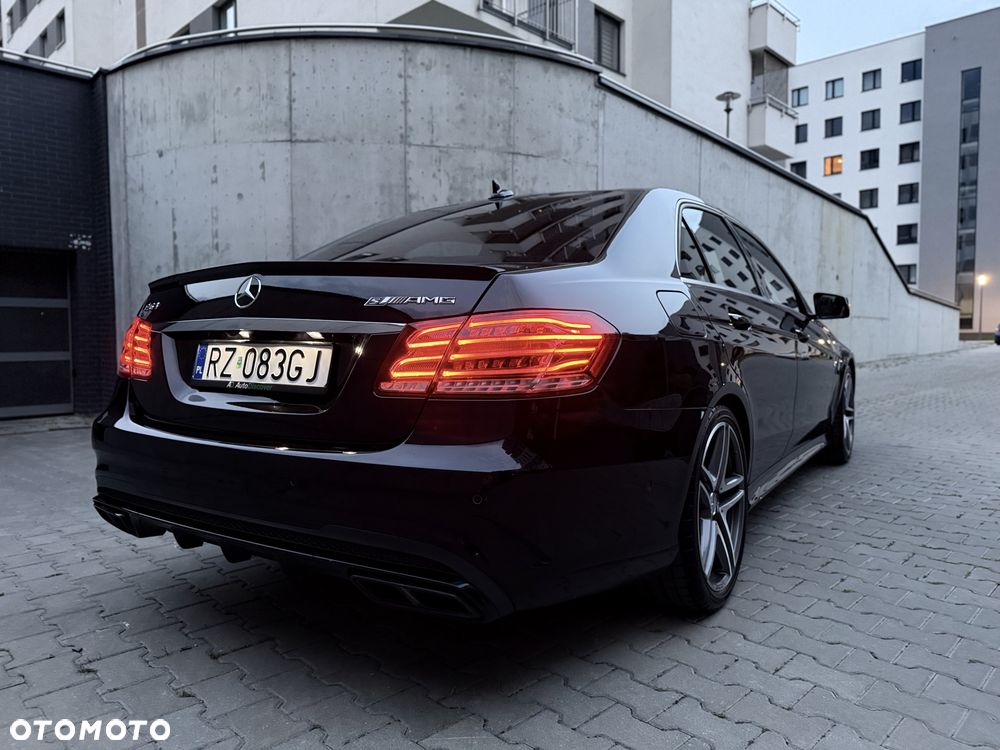 Mercedes-Benz Klasa E - 6