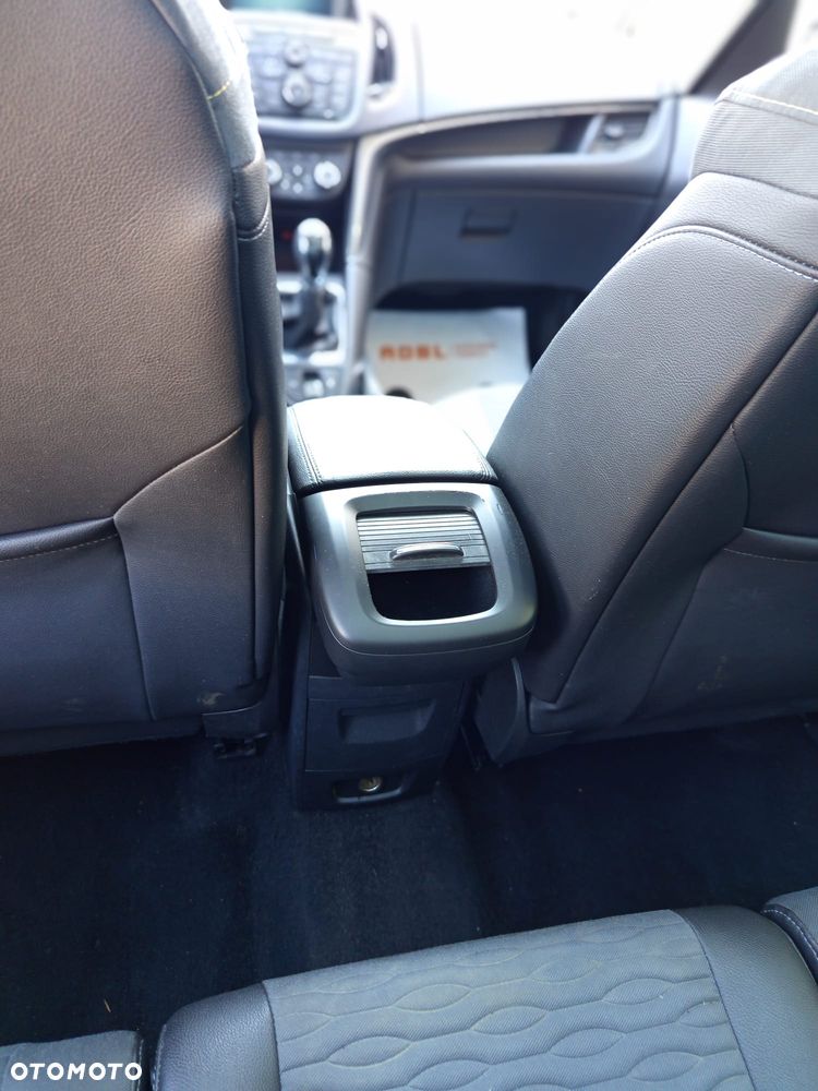 Opel Zafira - 23