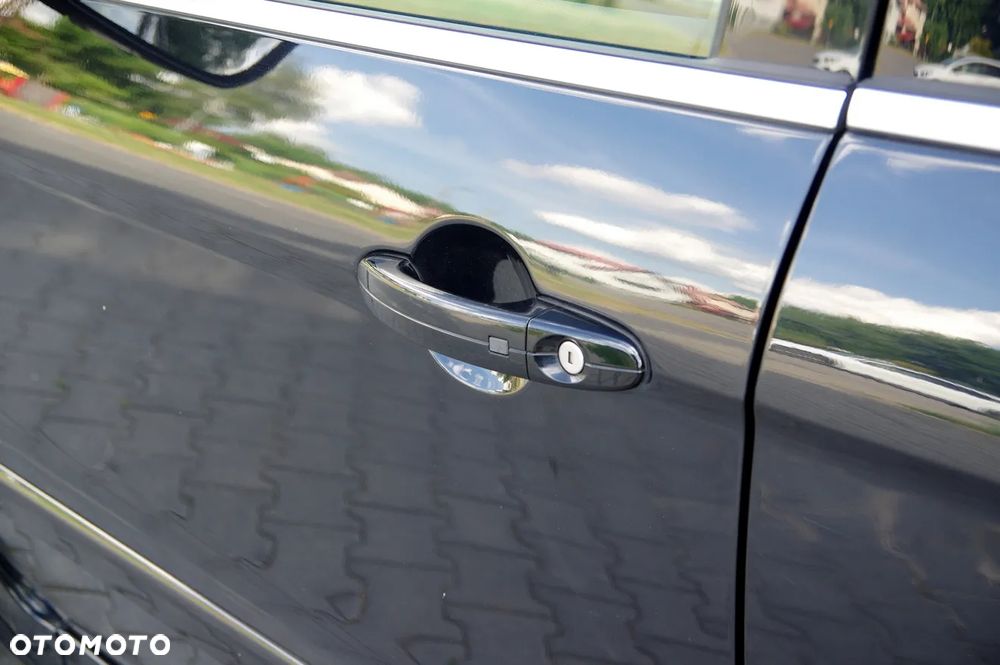 Ford S-Max 2.0 TDCi DPF Titanium X - 39