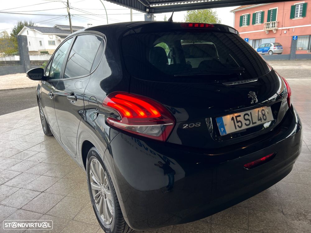 Peugeot 208 1.2 PureTech Active - 15