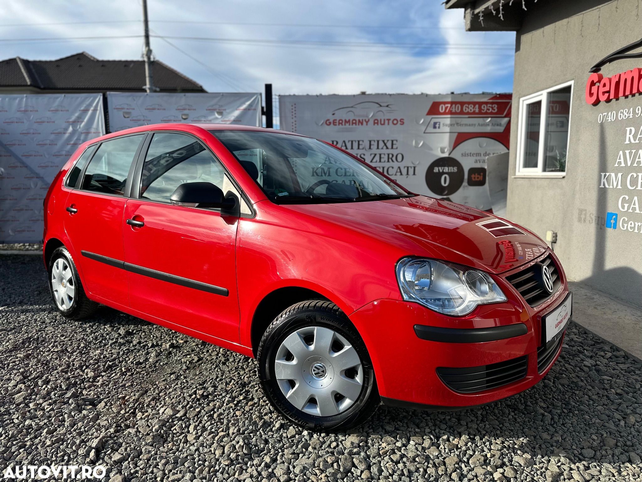 Volkswagen Polo - 1