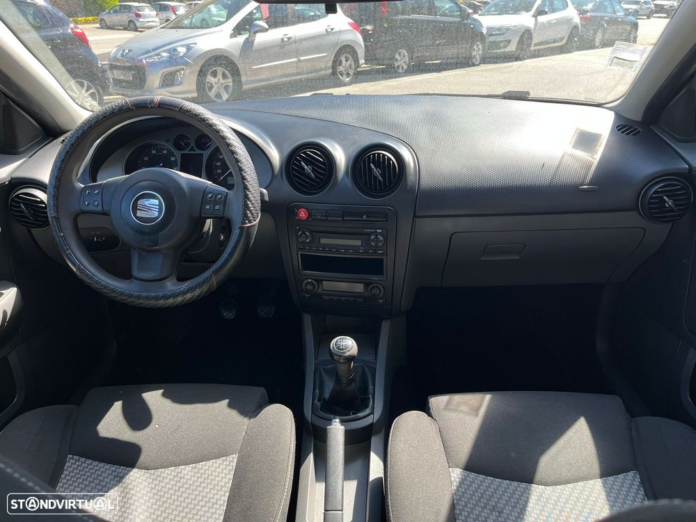 SEAT Ibiza 1.2 12V Reference - 8