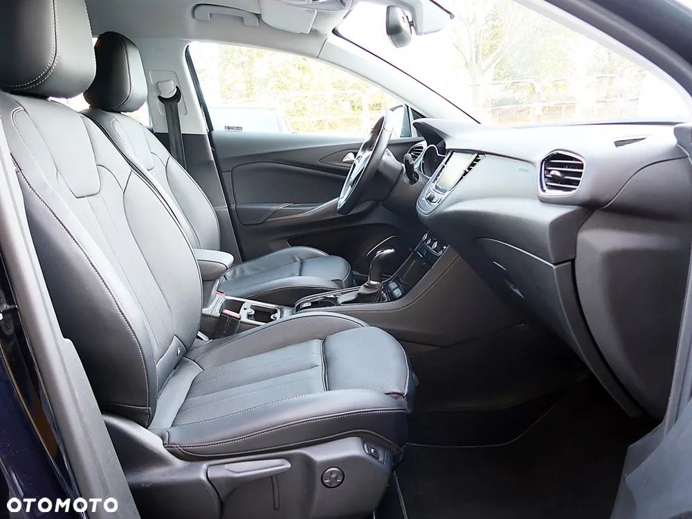 Opel Grandland X 1.2 Start/Stop Automatik Business INNOVATION - 6