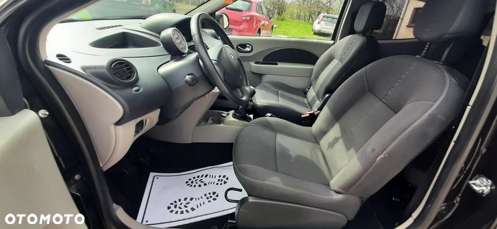 Renault Twingo - 23