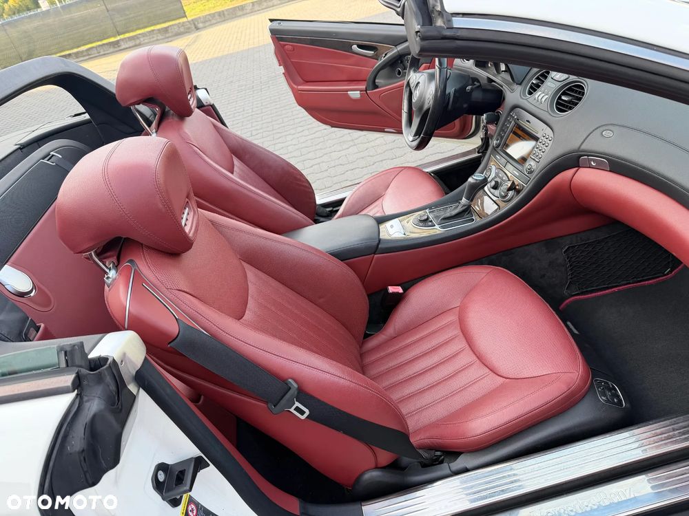 Mercedes-Benz SL 500 7G-TRONIC Sport - 17