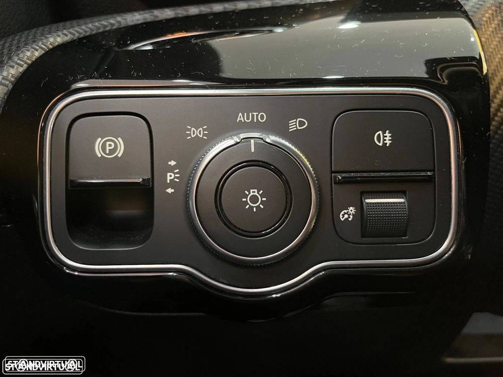 Mercedes-Benz A 250 Limousine e Style Plus - 13