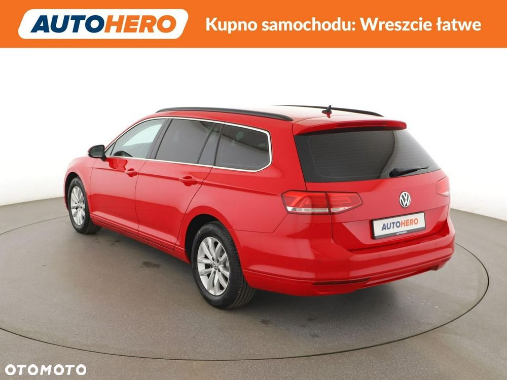 Volkswagen Passat Variant 1.6 TDI (BlueMotion Technology) DSG Comfortline - 5