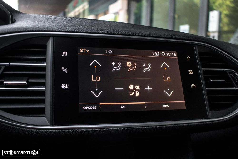 Peugeot 308 SW BlueHDi 100 Stop & Start Access - 31