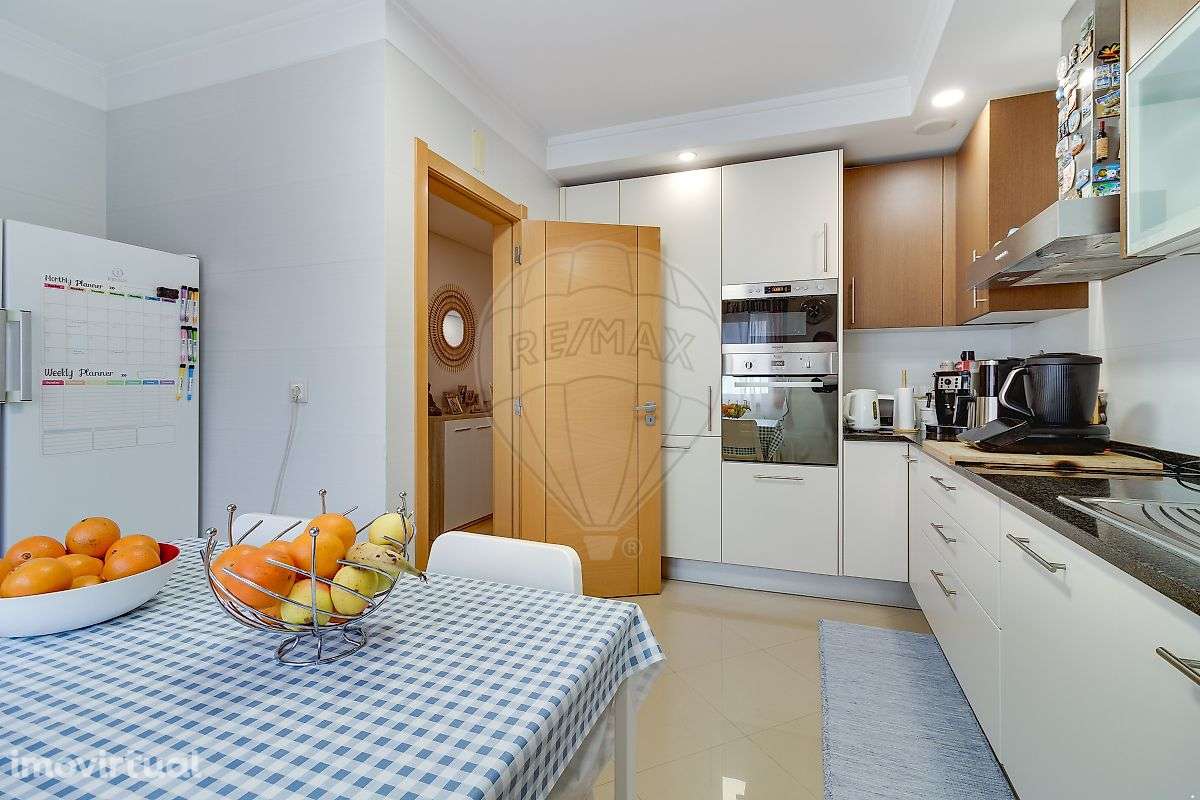 Apartamento T2 para venda - Grande imagem: 2/32