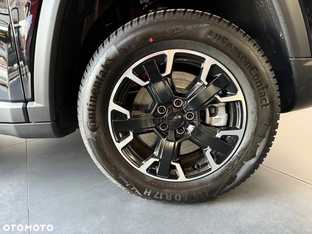 Jeep Compass ver-1-3-t4-phev-4xe-overland-s-s - 6