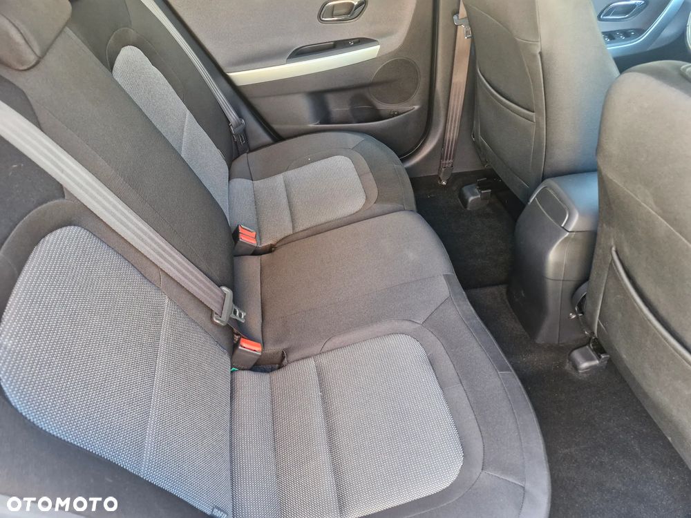 Kia Ceed 1.6 CRDi L - 23