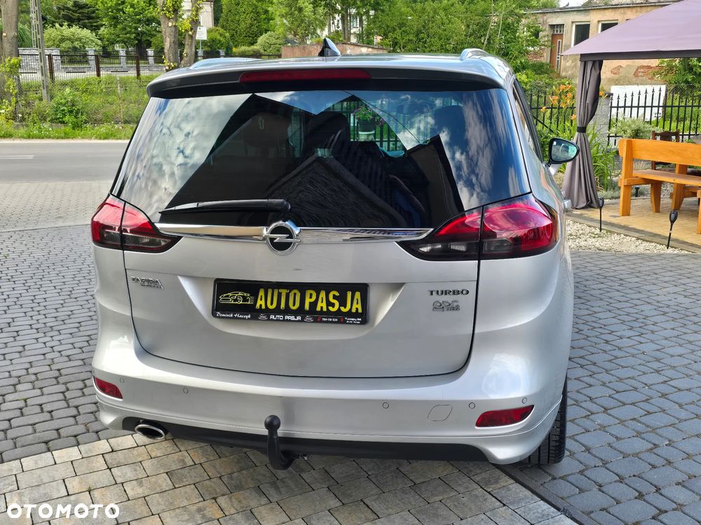 Opel Zafira 1.6 T SIDI Cosmo - 10