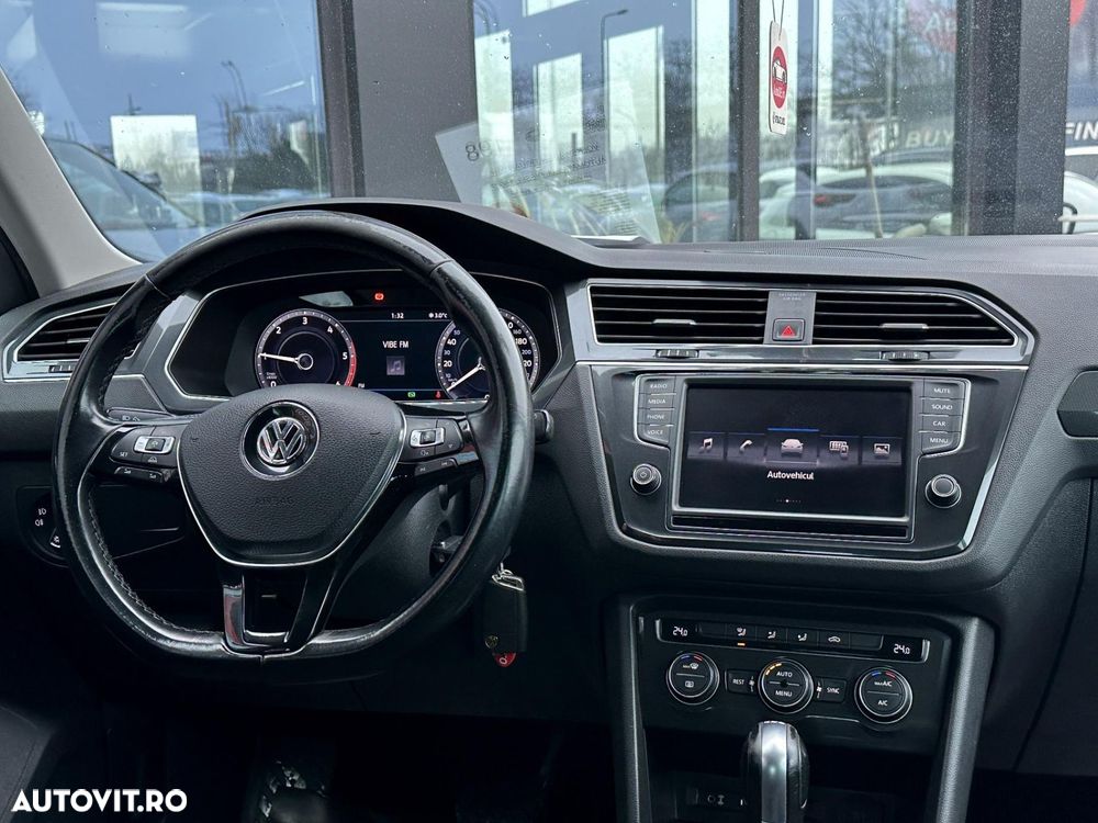 Volkswagen Tiguan - 8