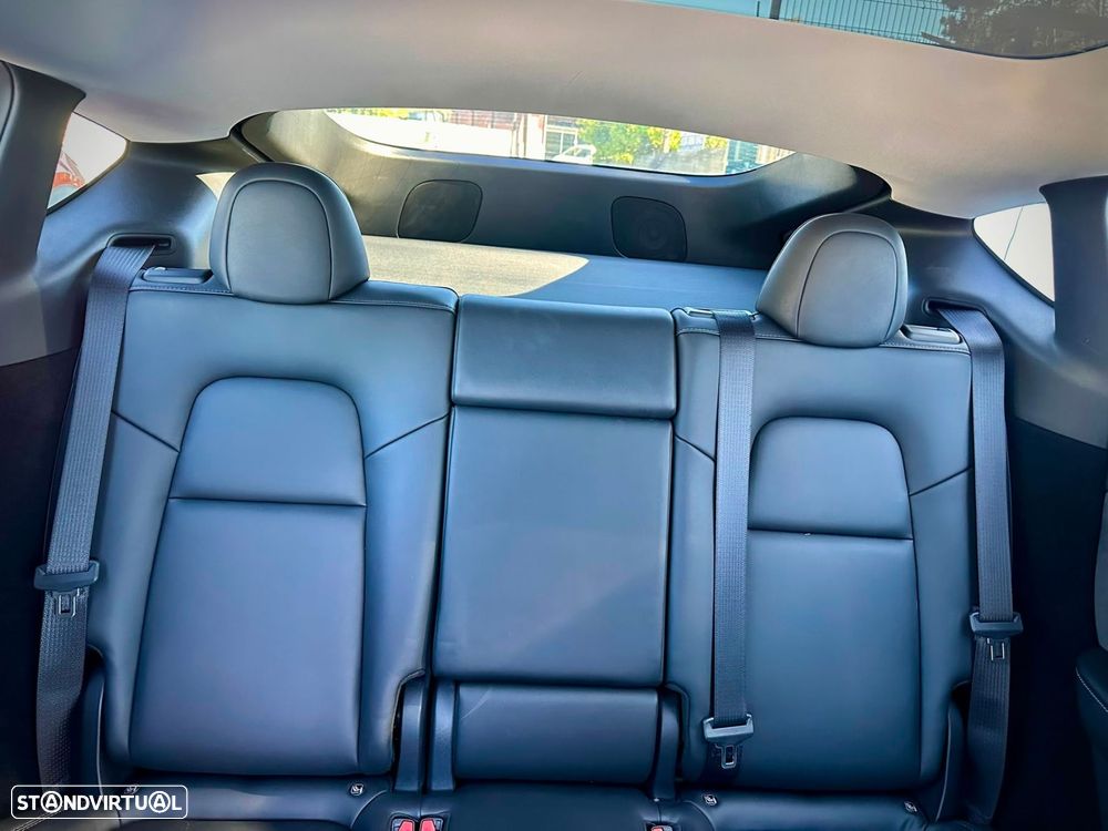 Tesla Model Y Performance Tração Integral - 19