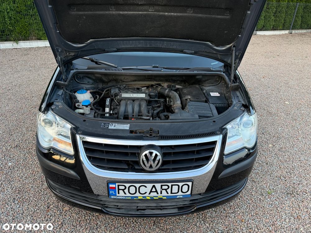 Volkswagen Touran - 26