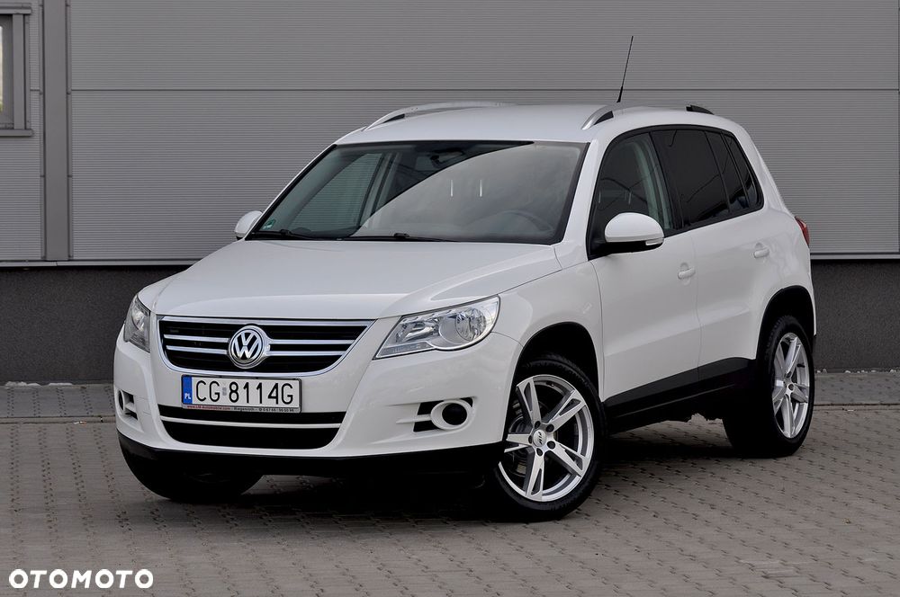 Volkswagen Tiguan 2.0 TDI DPF BlueMotion Technology Sport & Style - 9