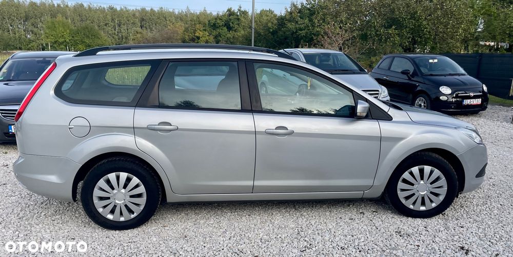 Ford Focus 1.6 16V Fun - 16