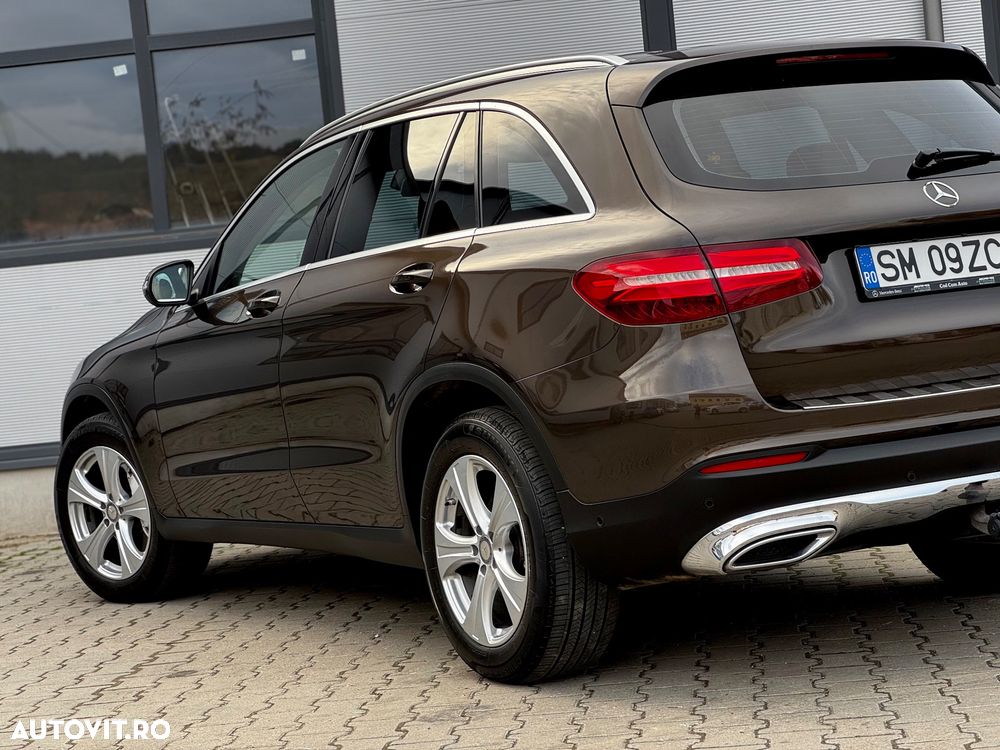 Mercedes-Benz GLC 220 d 4Matic 9G-TRONIC Exclusive - 25