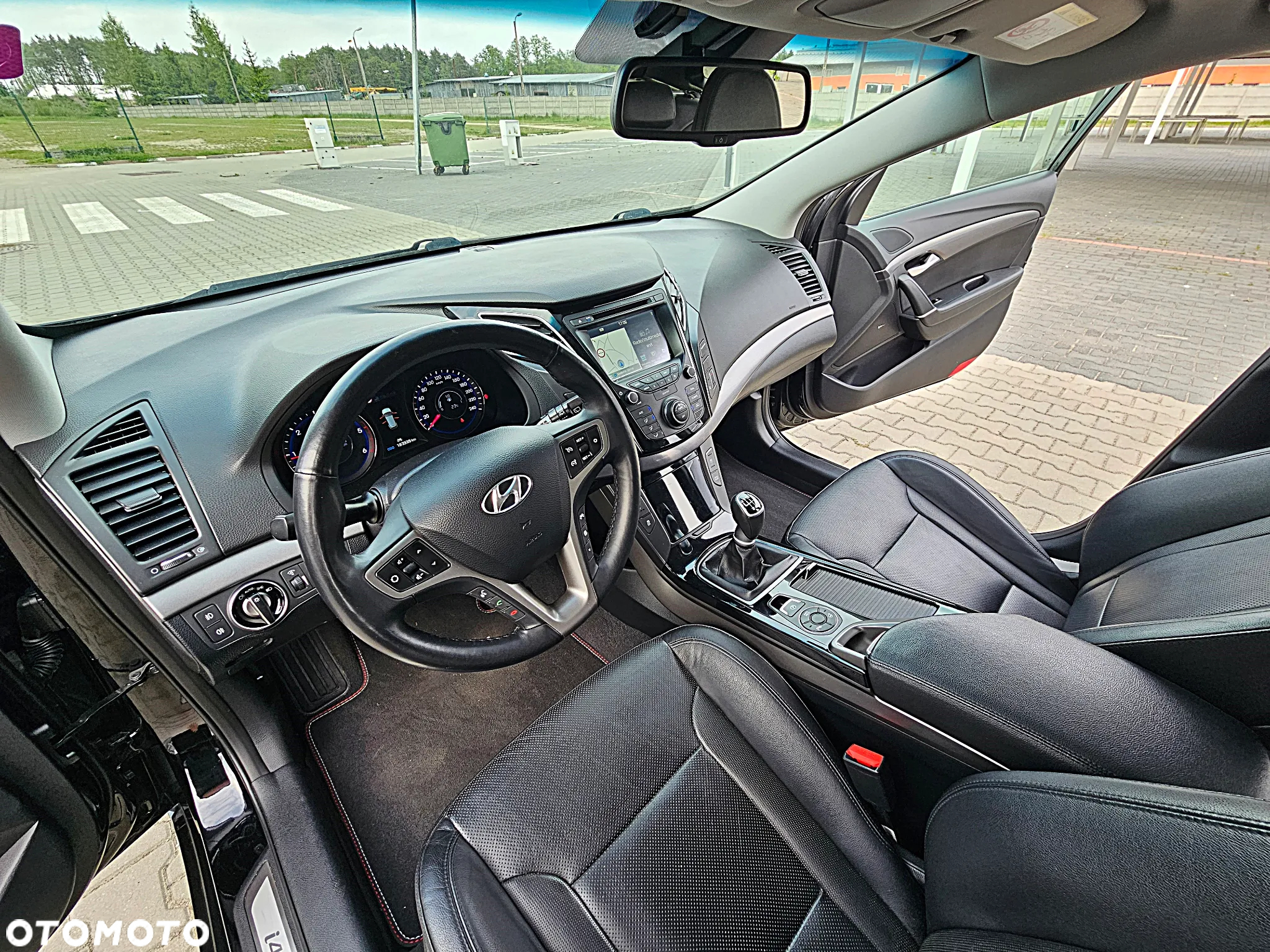 Hyundai i40 Kombi 1.7 CRDi Premium - 25