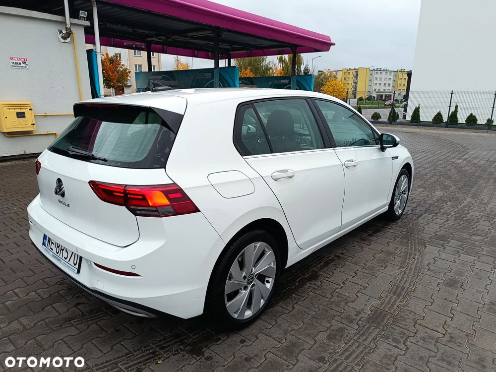Volkswagen Golf 1.5 TSI EVO Style - 33