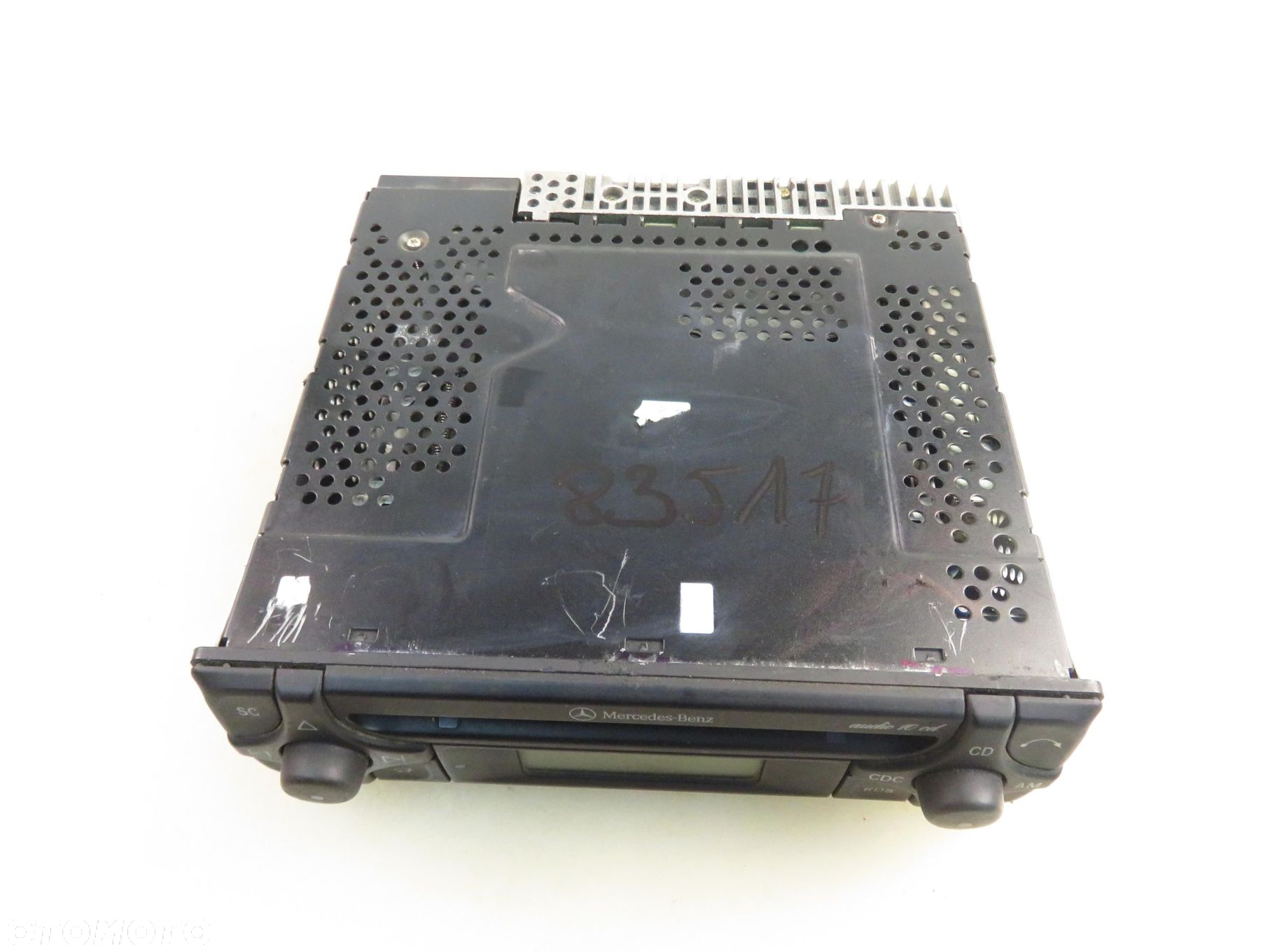 RADIO KASETA  MERCEDES-BENZ W168 1708200386 ROZKODOWANE - 9
