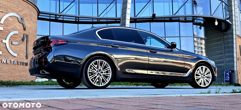 BMW Seria 5 520d xDrive MHEV Business Edition sport - 6