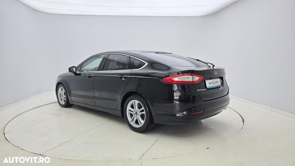 Ford Mondeo - 8