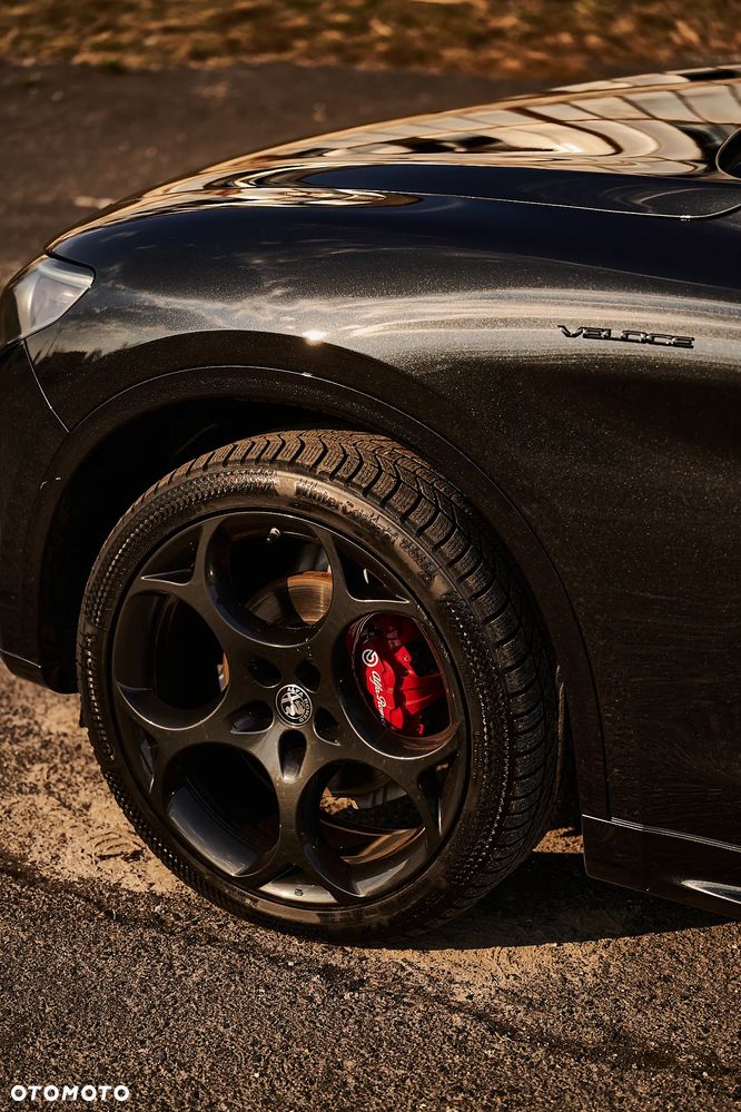 Alfa Romeo Stelvio 2.0 Turbo TI Q4 - 9