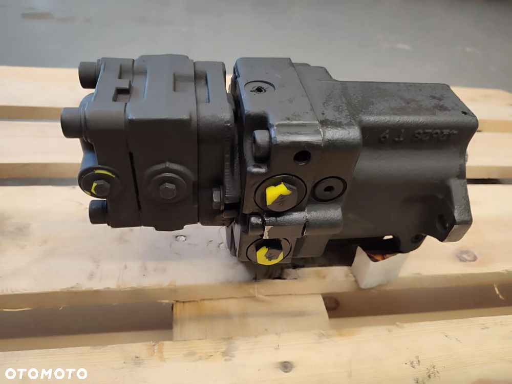 Pompa hydrauliczna 7361279 PVD-1B-27P-8G3-5956A Bobcat - 7