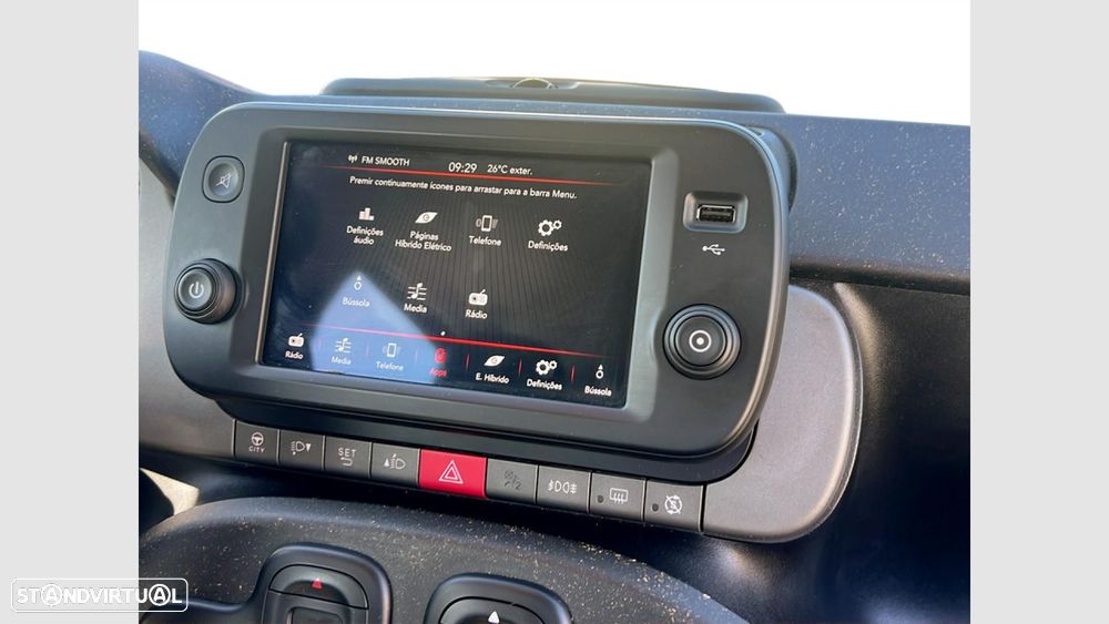 Fiat Panda 1.0 Hybrid Cross - 22