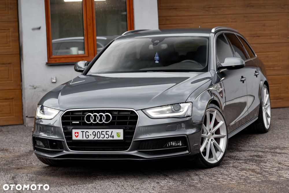 Audi A4 Avant 3.0 TDI DPF quattro S tronic S line Sportpaket - 4