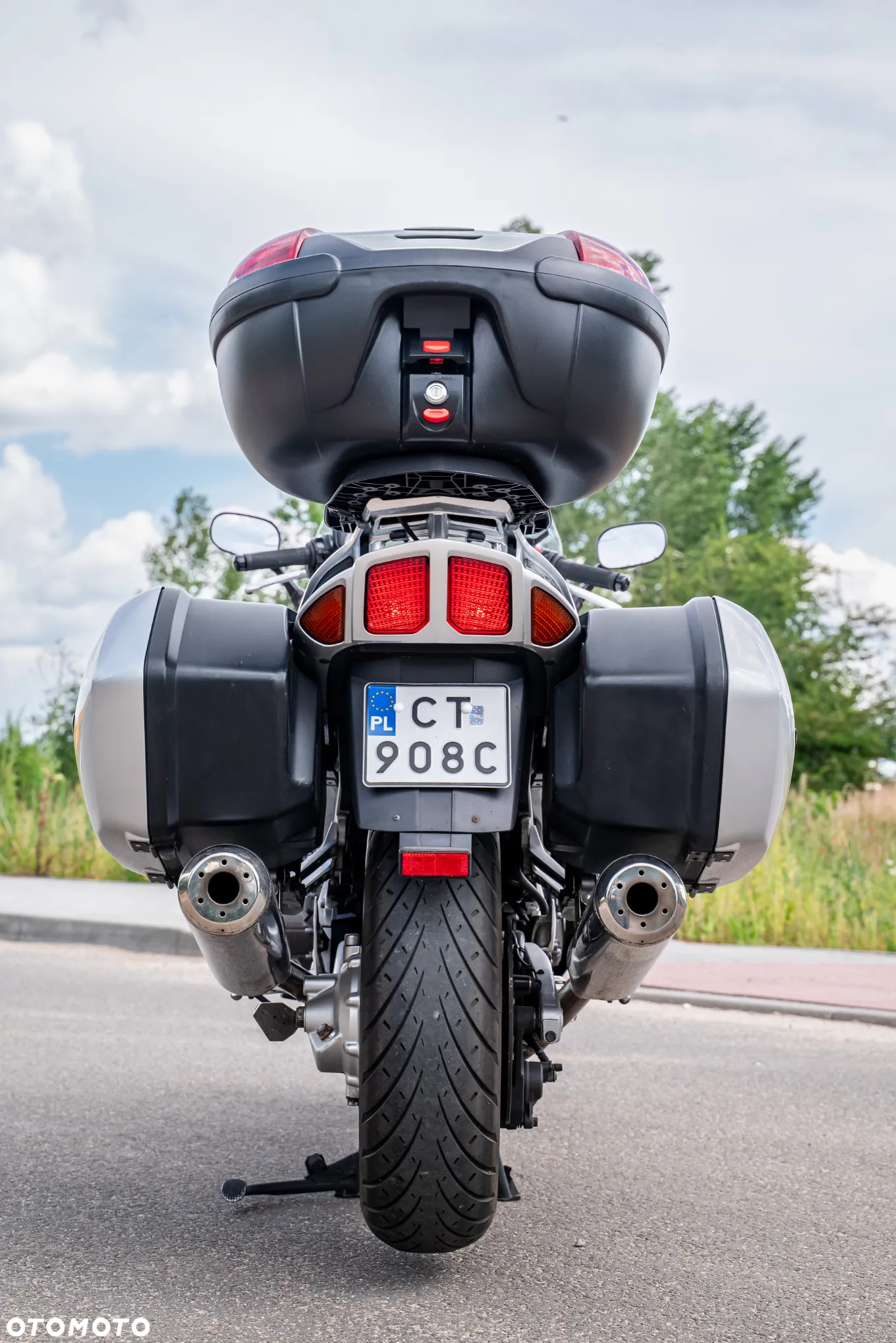 Yamaha FJR - 4