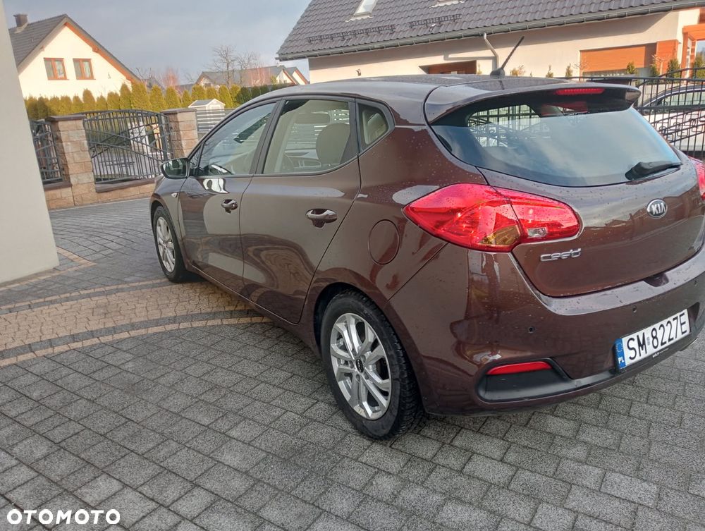 Kia Ceed - 3