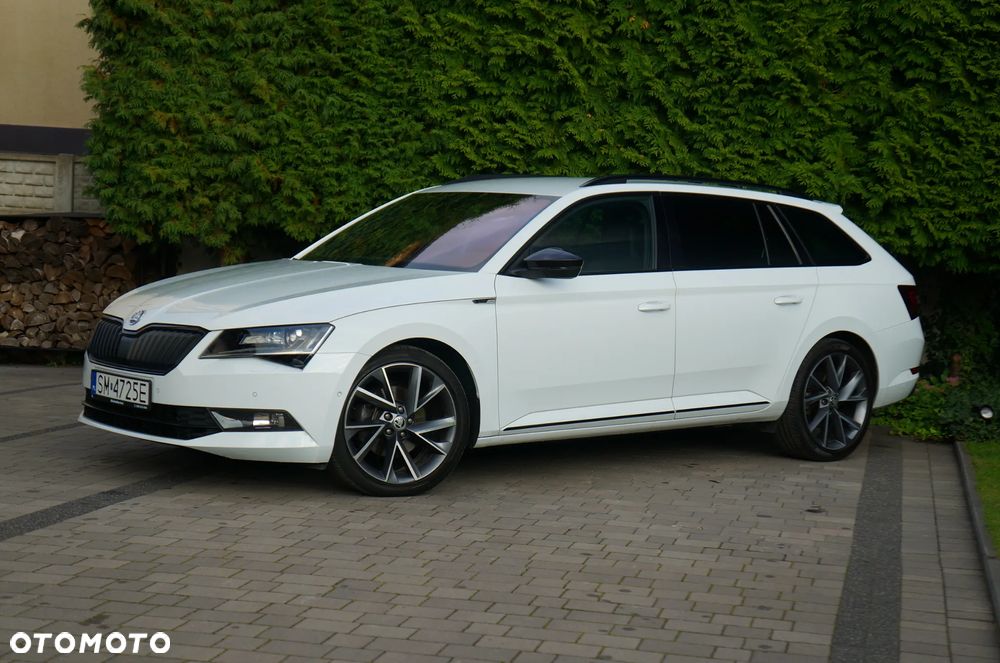 Skoda Superb 2.0 TDI 4x4 DSG SportLine - 8
