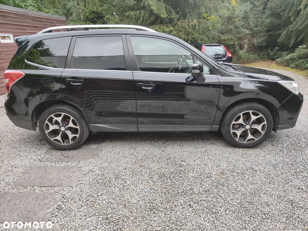 Subaru Forester 2.0XT Platinum Lineartronic - 6
