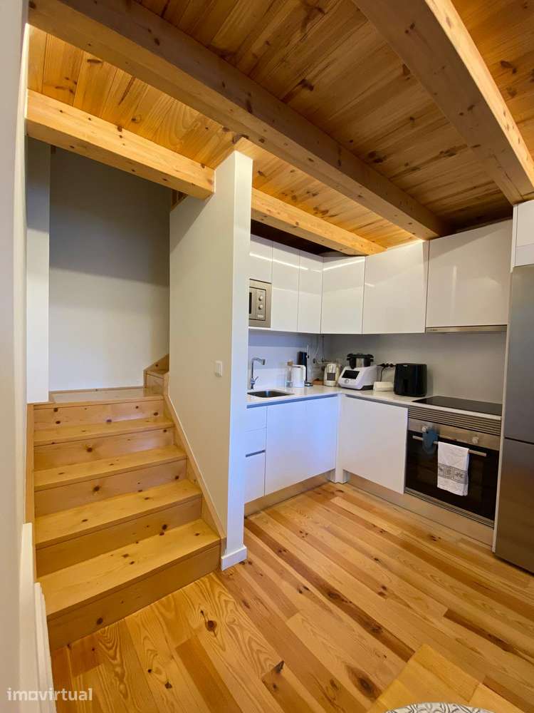 Apartamento T1 com ar condicionado em Cedofeita (sem mobília) - Grande imagem: 5/12