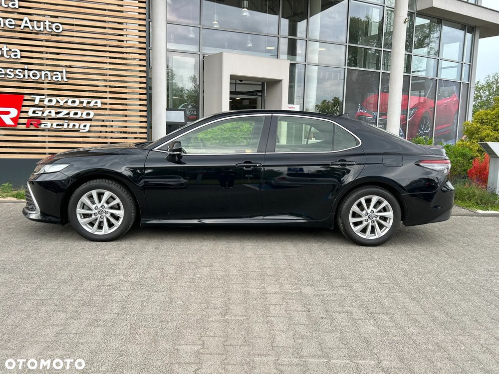 Toyota Camry 2.5 Hybrid Comfort CVT - 2