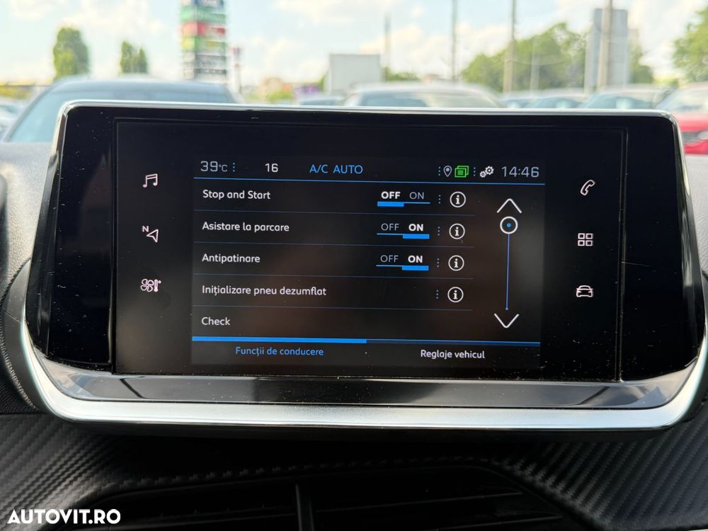 Peugeot 2008 1.2L PureTech 130 S&S EAT8 Allure - 28