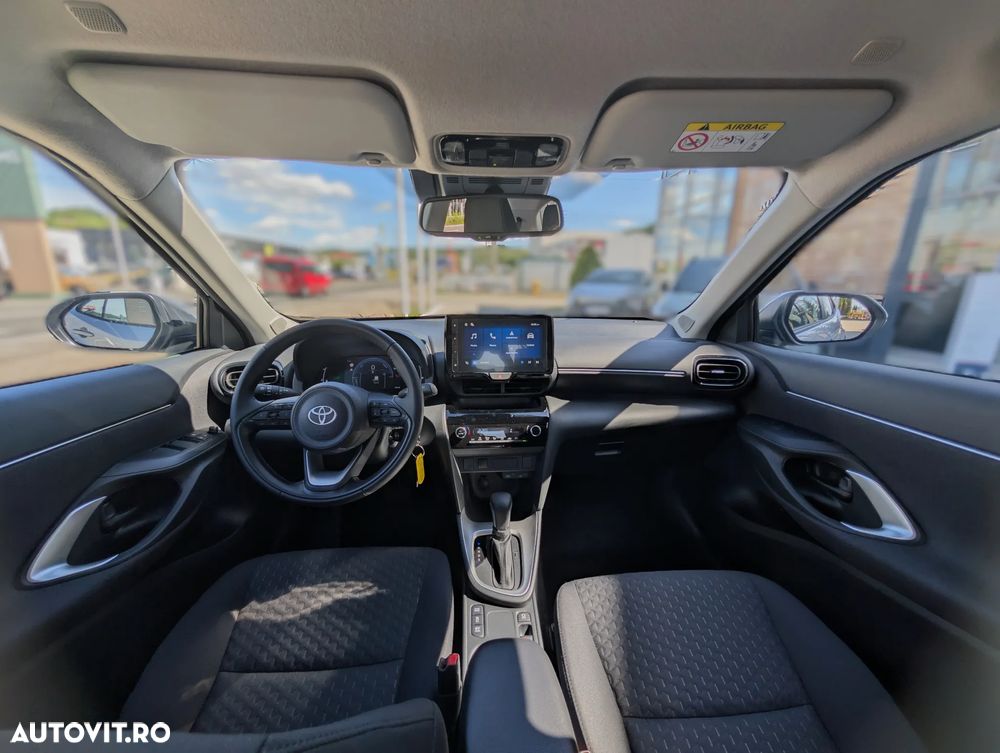 Toyota Yaris Cross 1.5 VVT-i HSD 4x2 Active - 11