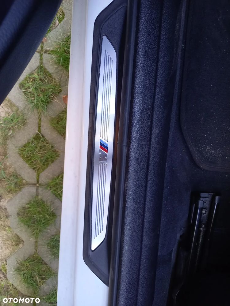 BMW Seria 3 - 22