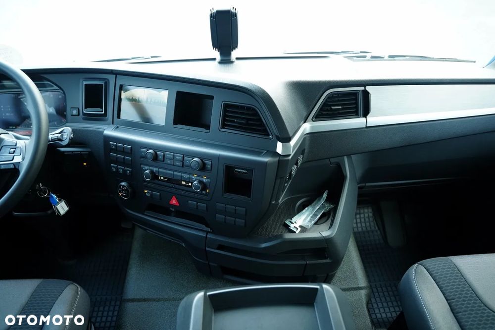 MAN TGS 41.480 / 8X8 / WYWROTKA / TYLNOZSYPOWA / KH KIPPER / HARDOX / BOGATE WYPOSAŻENIE / - 33