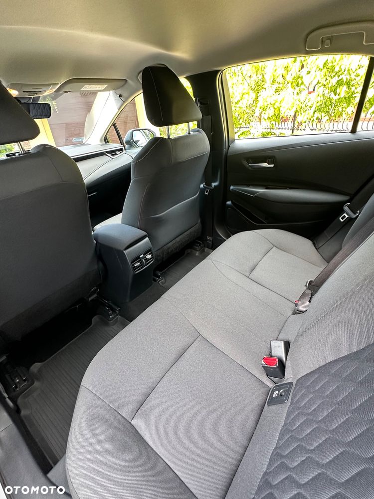 Toyota Corolla 1.6 Comfort - 9