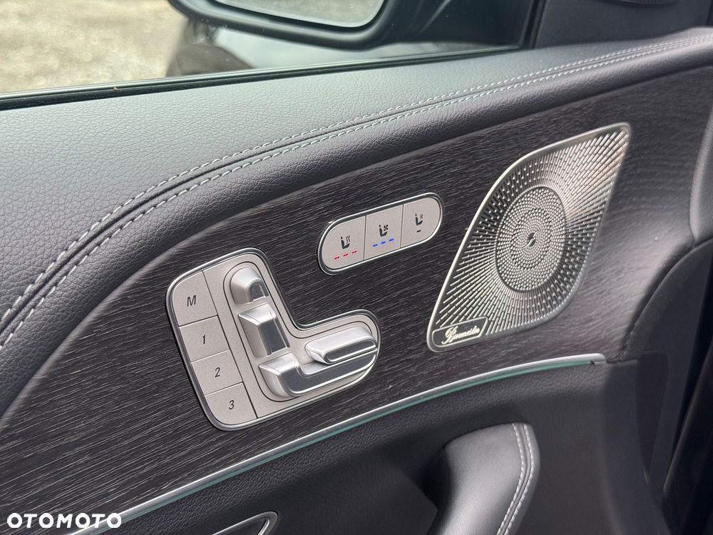 Mercedes-Benz GLE 300 d 4Matic 9G-TRONIC AMG Line - 27