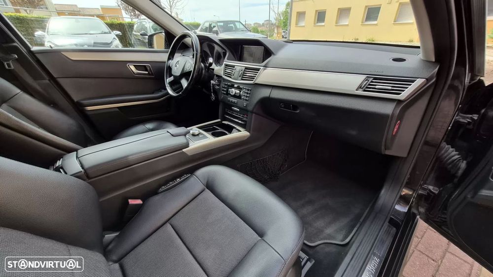 Mercedes-Benz E 220 BlueTEC Avantgarde Auto. - 4