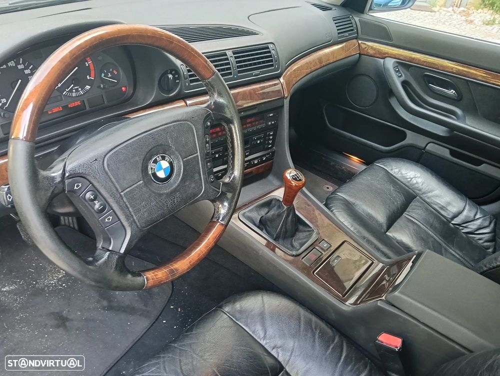 BMW 725 tds - 14