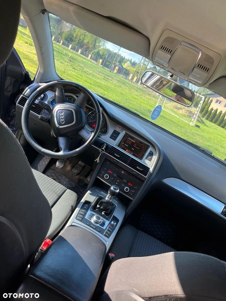 Audi A6 - 4